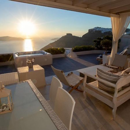 Sunset View Villa Santorini - With Outdoor Jacuzzi Фиростефани Екстериор снимка