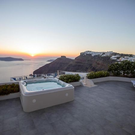 Sunset View Villa Santorini - With Outdoor Jacuzzi Фиростефани Екстериор снимка