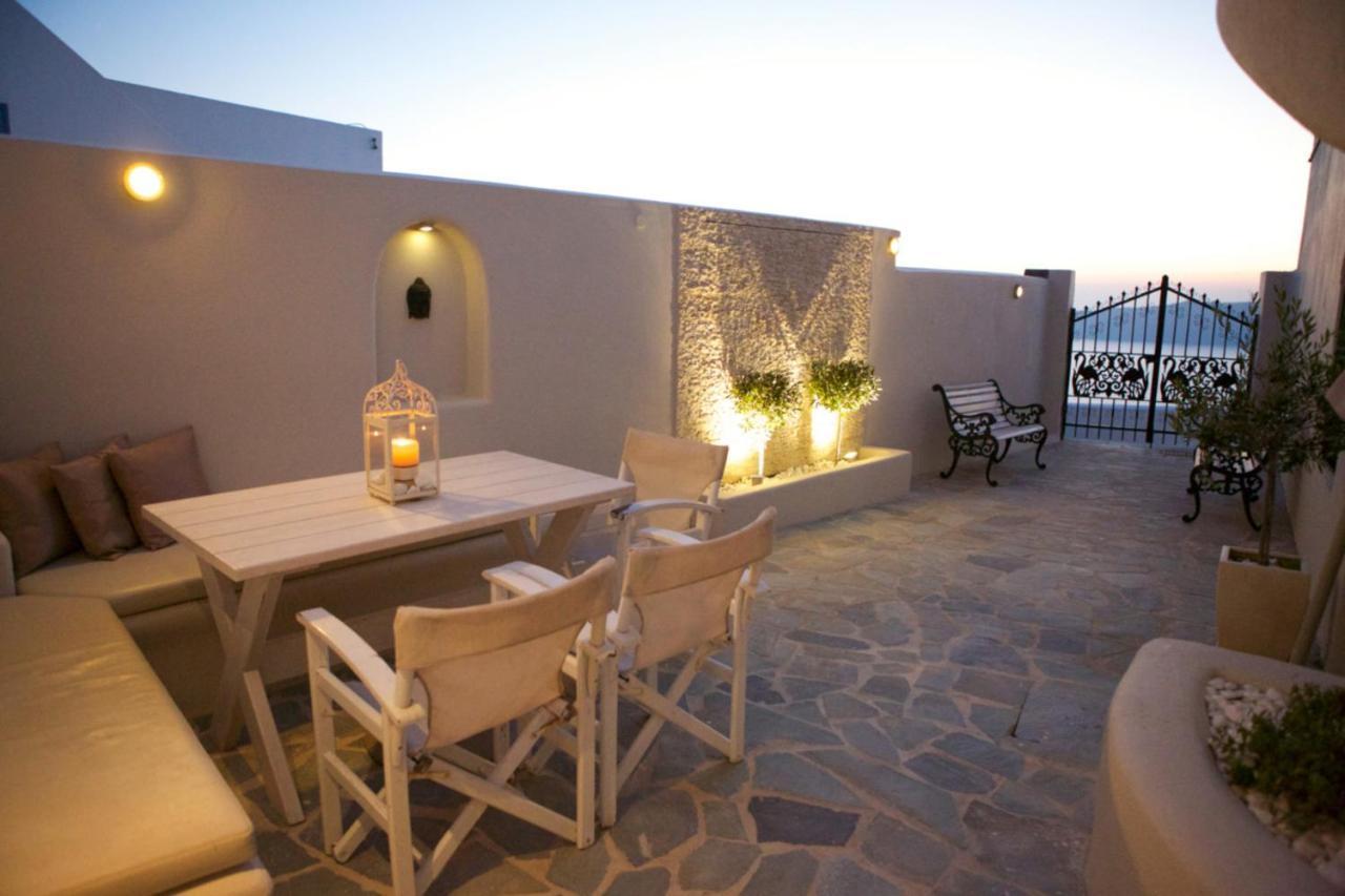 Sunset View Villa Santorini - With Outdoor Jacuzzi Фиростефани Екстериор снимка