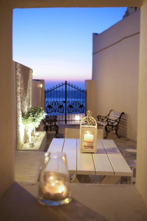Sunset View Villa Santorini - With Outdoor Jacuzzi Фиростефани Екстериор снимка