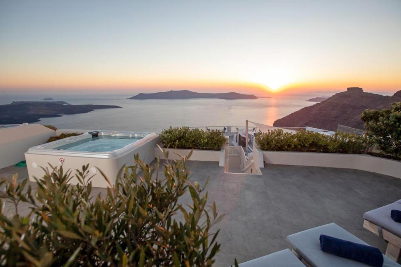 Sunset View Villa Santorini - With Outdoor Jacuzzi Фиростефани Екстериор снимка